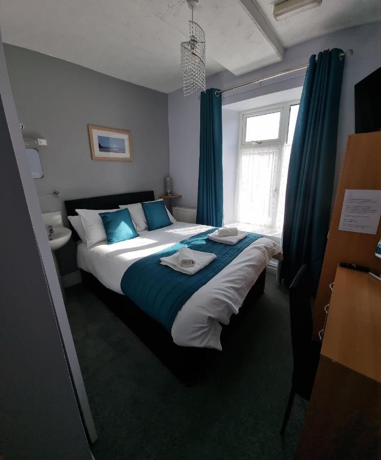 City Inn Saint David's Extérieur photo